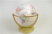 Globe Terrestre sur pied